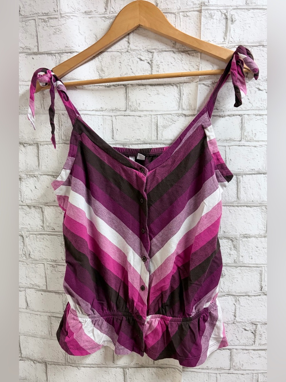 Old Navy Striped Tie-Shoulder Tank Top in Purple and Pink